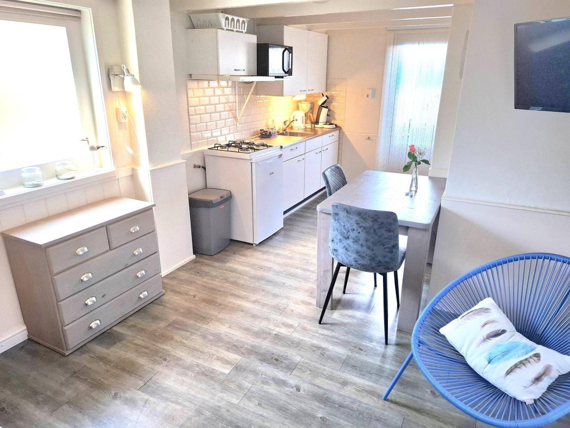 Vakantiewoning Met Terras Vlakbij Strand En Centrum Заутеланде Екстериор снимка