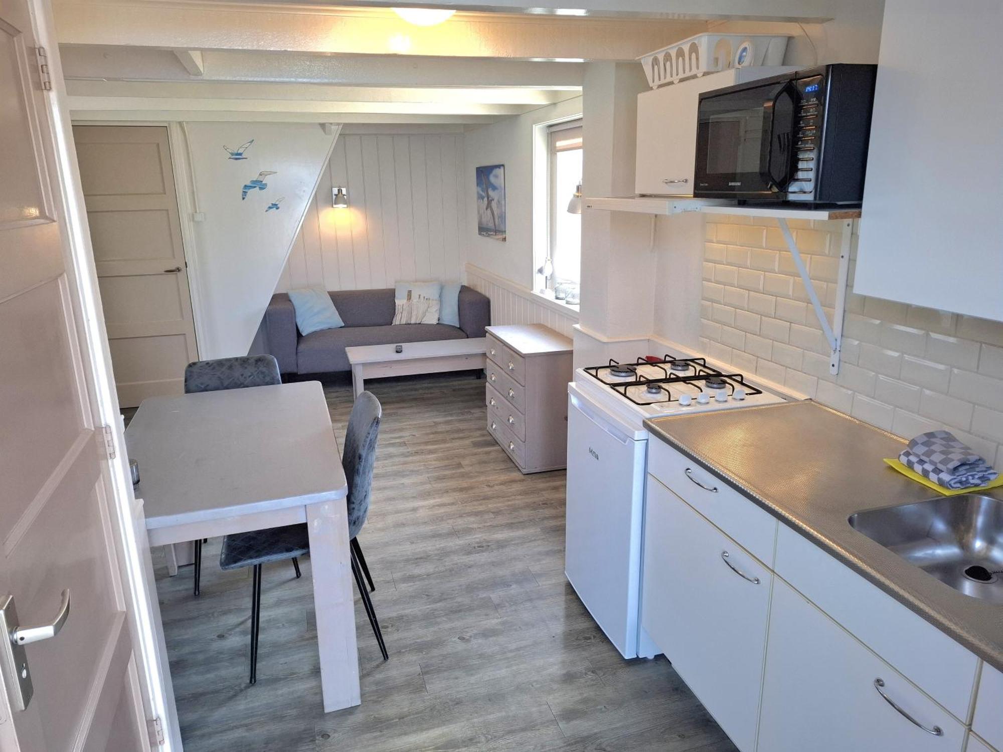 Vakantiewoning Met Terras Vlakbij Strand En Centrum Заутеланде Екстериор снимка